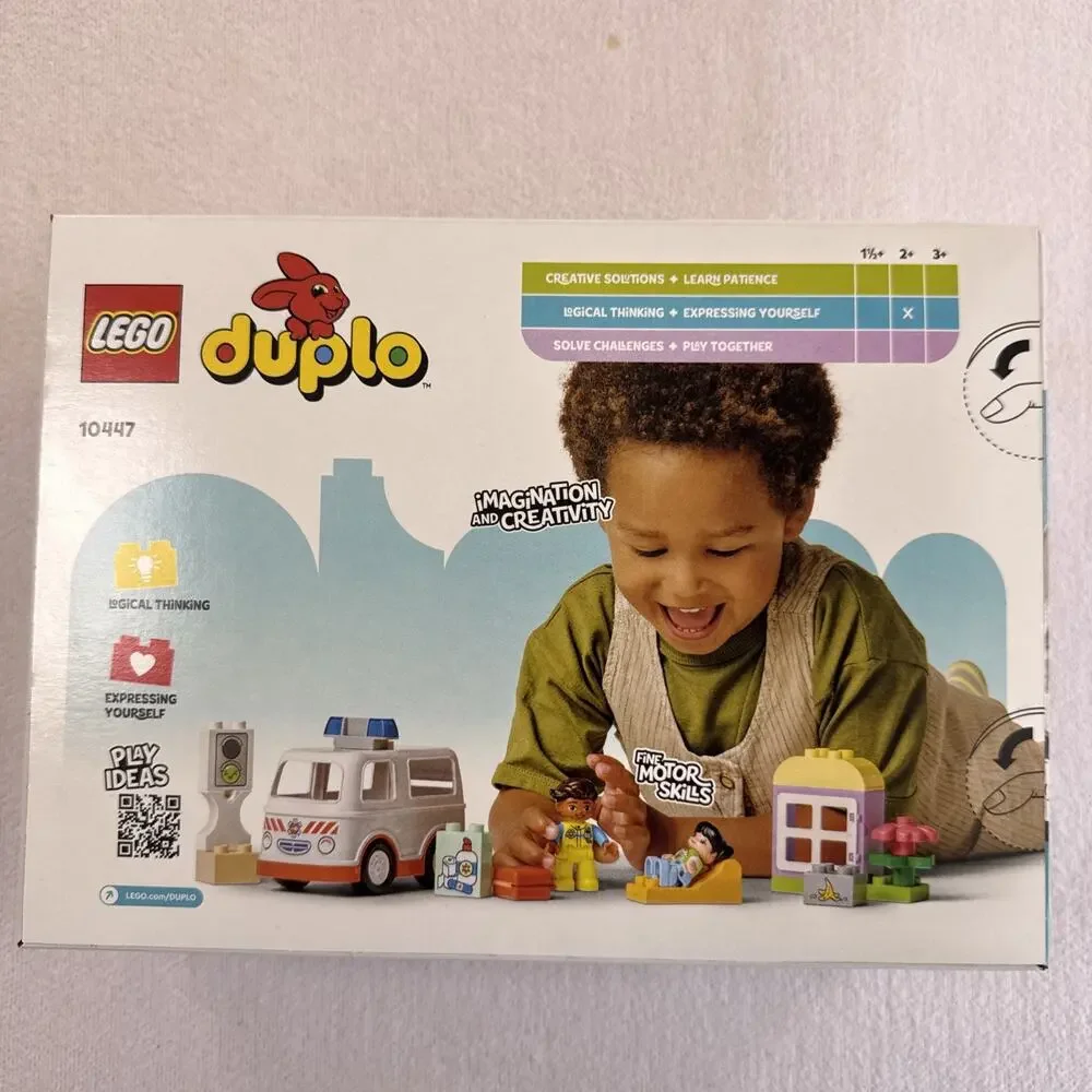 LEGO DUPLO Town Ambulance & Driver Building Blocks Toddlers 10447 Sealed